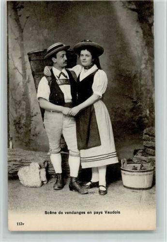 Serie 113 v Scene de vendanges en pays Vaudois - Weinprobe, gute Erhaltung AK Tracht Schweiz