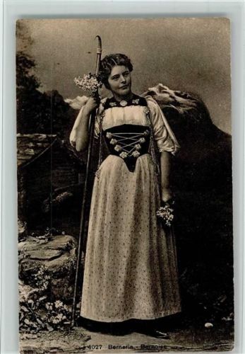 Nr. 4027 Edition Photoglob Bernerin ca 1926 AK Tracht Schweiz