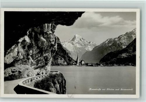 6454 Flüelen - Axenstrasse mit Flüelen und Bristenstock