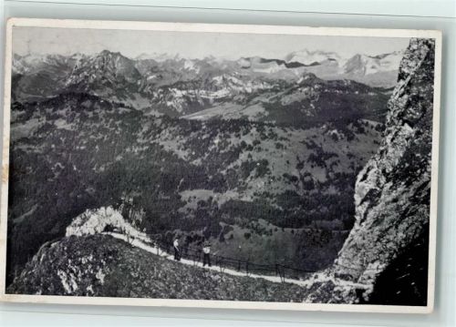 Grosser Mythen - Bändli am Gr. Mythen mit Schwyzer- und Glarneralpen