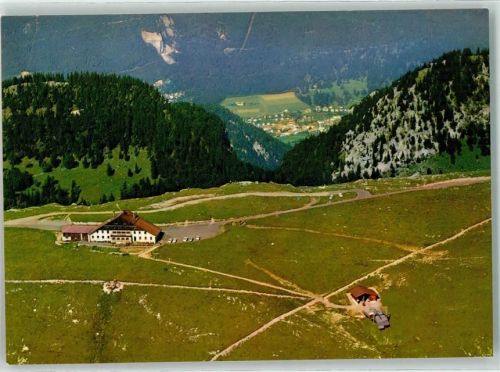 Chasseral - Hotel Fliegeraufnahme