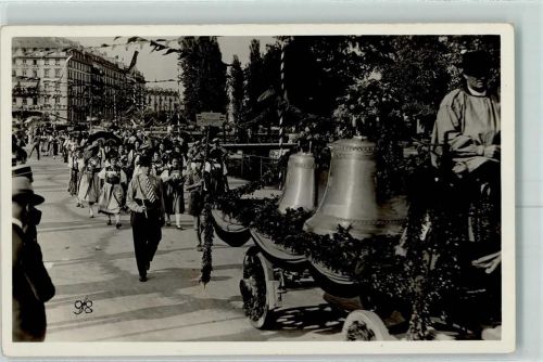 3000 Bern Berne - Festzug mit Glocken Gruppe Zofingen