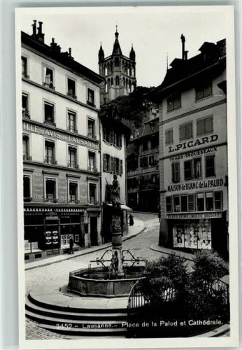 1000 Lausanne Losanna - Place de la Palud Cathédrale