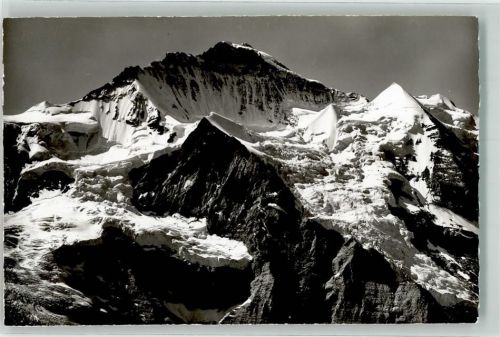 3823 Kleine Scheidegg Foto AK Die Jungfrau vom Lauberhorn Foto Gyger