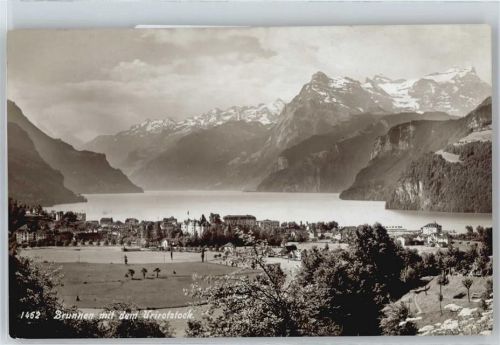 6440 Brunnen - Panorama Urirotstock AKU1