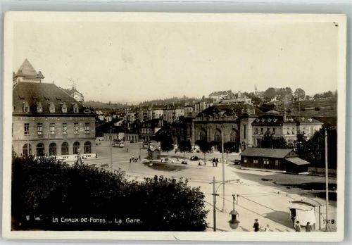 2300 La Chaux-de-Fonds 1929 Foto AK Bahnhof Straßenbahn