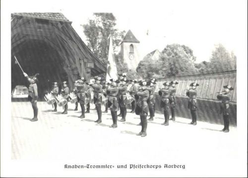 3270 Aarberg - Knaben-Trommler- und Pfeiferkorps