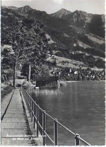 um 1940 - Sachseln, Kanton Ob u. Nidwalden, Schweiz, Seepromenade Sachseln-Sarnen mit Blick auf Sachseln,Jos. Reinhard AKU1
