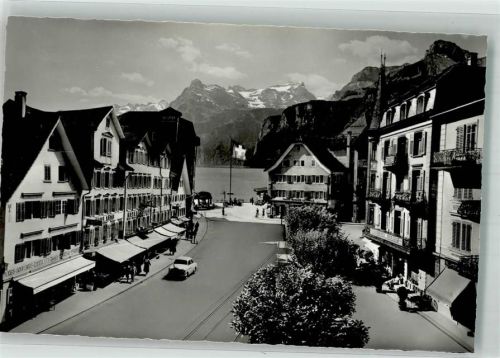 6440 Brunnen Foto AK