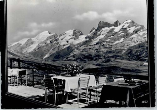 6068 Melchsee-Frutt - Sonnenterrasse des Sporthotels