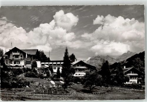 3775 Lenk im Simmental