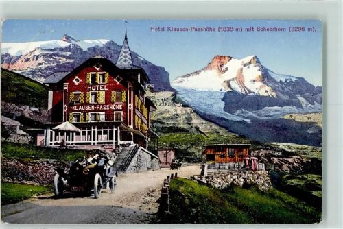 Klausen 1923 - Hotel Klausen Passhöhe mit Schneehorn Oldtimer