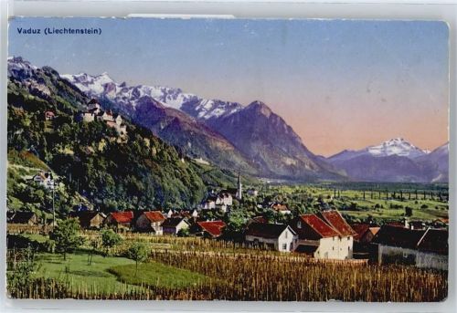 Vaduz - Panorama Schloss