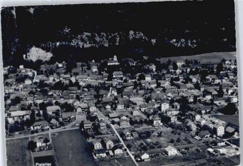 2542 Pieterlen - Fliegeraufnahme