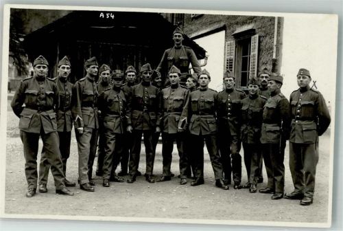 8880 Walenstadt Foto AK Uniform Kaserne Ort lt. Fotograf Gruppenfoto