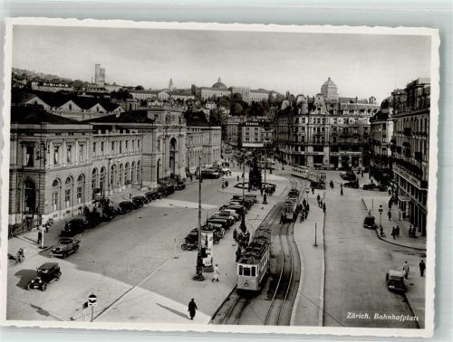 8000 Zürich Foto AK Bahnhofsplatz Straßenbahn Auto Litfaßsäule