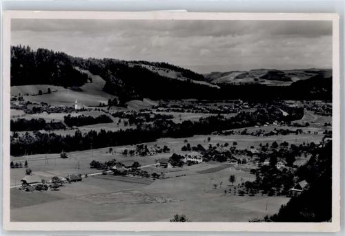 8135 Langnau am Albis - Kirche, Ortsansicht