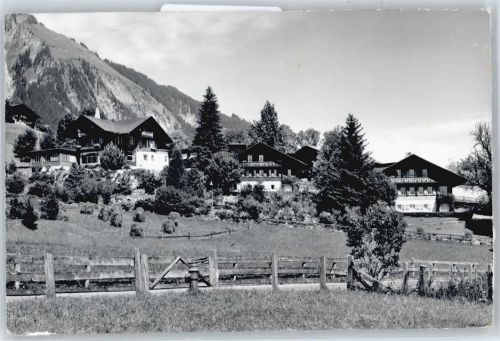 3775 Lenk im Simmental - Ferienheim Chalet AKU2