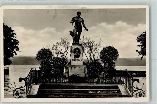 8712 Stäfa - Patriotendenkmal