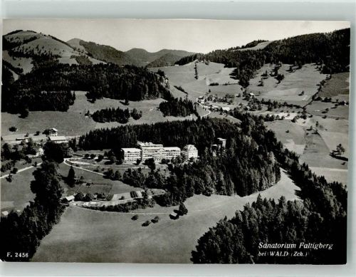 8636 Wald ZH - Sanatorium Faltigberg Fliegeraufnahme