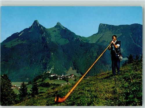 Joueur de cor des Alpes en Gruynre AK Alphorn