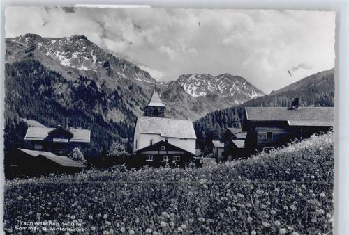 7064 Tschiertschen - Berg Panorama Kirche