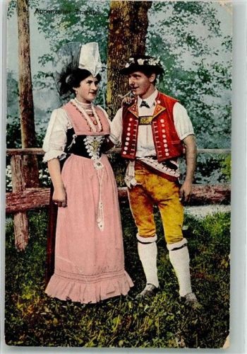 Frau u. Mann Tracht Schweiz Foto AK