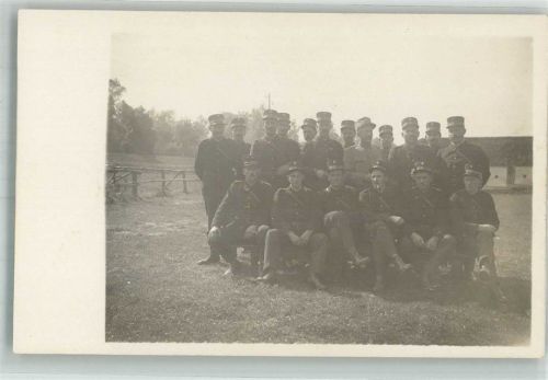 Uniform Gruppenfoto Militär Militär Schweiz Foto AK