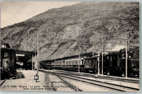 3900 Brig Foto AK Bahnhof Eisenbahn Train de luxe Paris-Milano