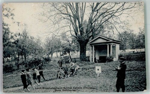 8546 Kefikon TG Foto AK Schloss Kefikon Kinderheim Erziheungsheim Beim Gehrwerfen