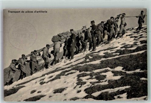Transport von Artilleriegeschützen Militär Schweiz