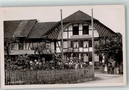 3271 Radelfingen b. Aarberg Foto AK Feldpost Radfahrer KP: III/4 Gasthaus zum Schwanen