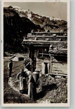 1929 Foto AK Almbauern vor Berghütte auf der Alp Edition Photoglob 690