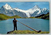 Bläser Tracht am Bachalpsee m. Wetterhorn Alphorn