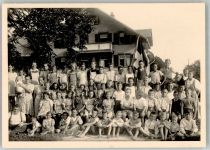 8494 Bauma Foto AK Gasthaus Schindler Gruppenfoto Kinder Ort handschriftlich