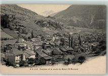 Orsières Straße zum Grand Sr. Bernard