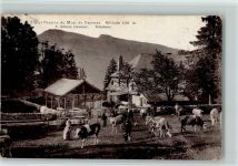 Baulmes Chalet Pension - Bauern mit ihren Kühen