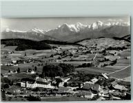 Riggisberg Fliegeraufnahme der Mittelländischen Verpflegugsanstalt mit Blick auf die Alpen