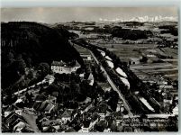 3177 Laupen BE - Fliegeraufnahme mit den Alpen
