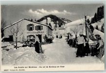 Les Avants Cafe du Col de Sonloup Start Schlitten Rennen Winter Schnee Sport