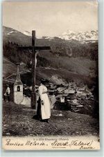 Chandolin Kirche Kreuz Tracht Berge