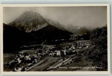 Scuol Totalansicht gegen Piz Pisoc