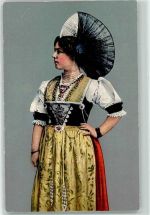 Appenzell Trachtenfrau in Festtracht