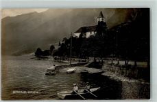 Brienz BE Kirche 2 Damen im Ruderboot