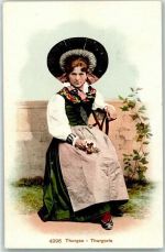 Thurgauer Trachtenmädchen