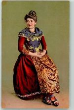 Engadiner Trachtenfrau Ort lt. Verlag