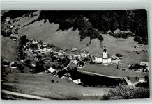 Isenthal Dorfansicht mit Kirche