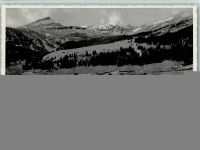Flims Waldhaus gegen den Segnespass