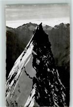 Saas-Fee Lenzspitze Der grosse Turm am Ostgrat