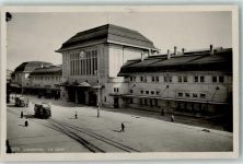 Lausanne Bahnhof Straßenbahn